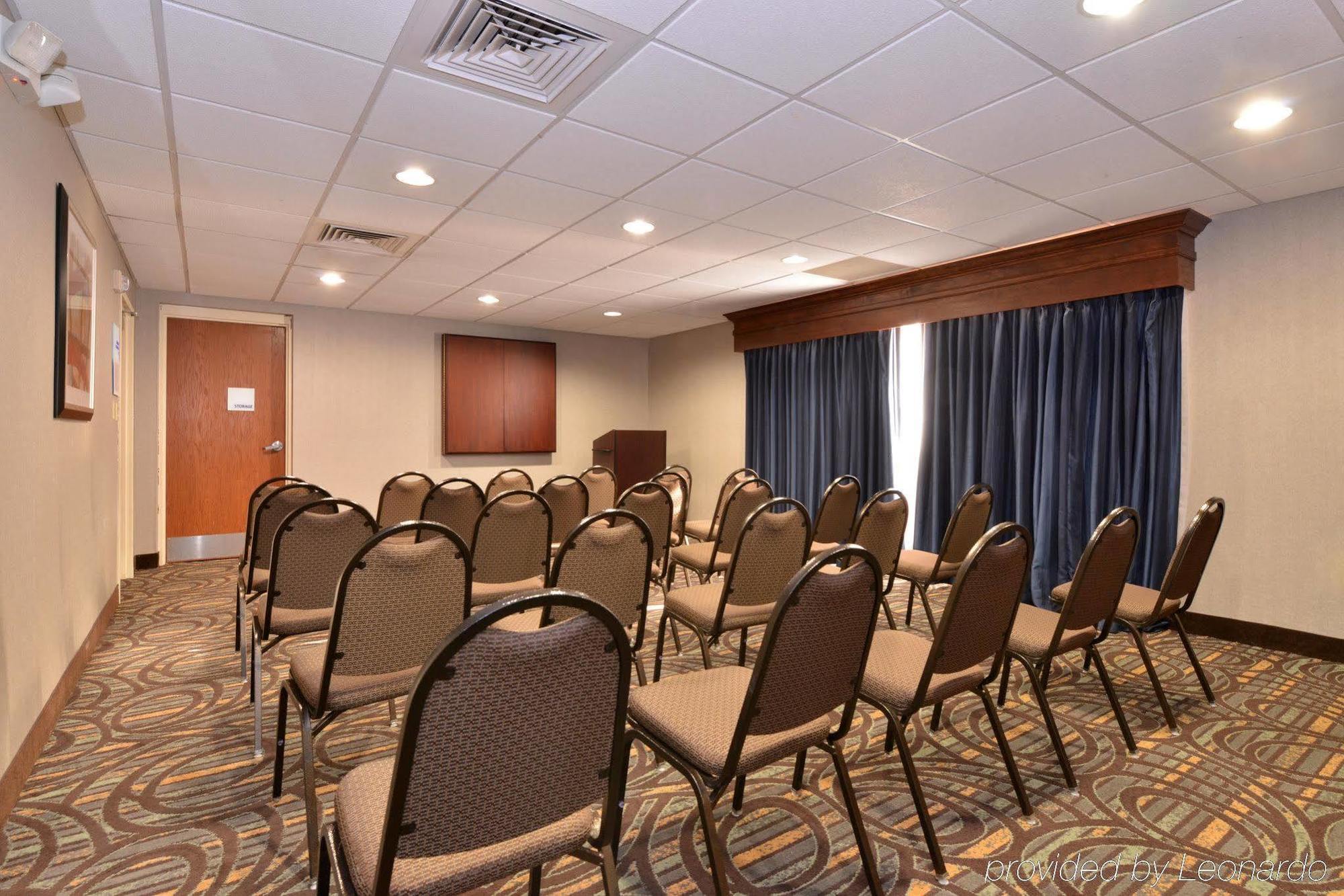 Holiday Inn Express Seaford-Route 13 Esterno foto